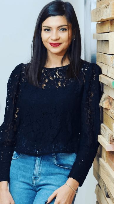 Silvia Danaila en su espacio de trabajo